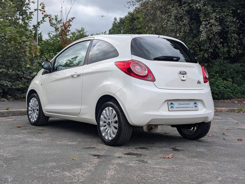 FORD KA