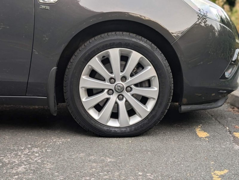 VAUXHALL ZAFIRA TOURER