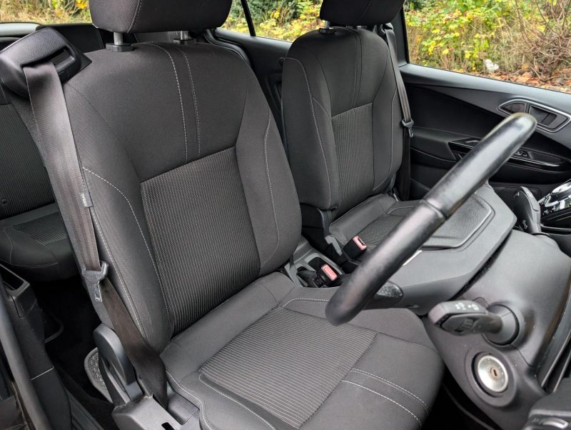FORD B-MAX