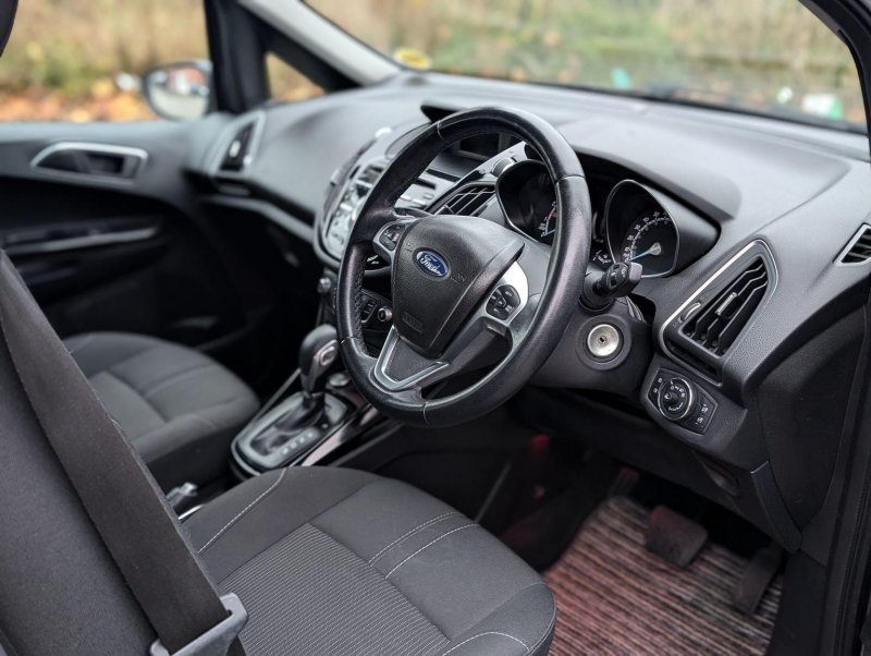 FORD B-MAX