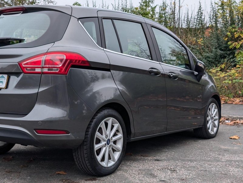 FORD B-MAX