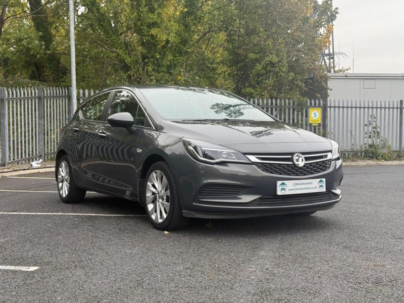 VAUXHALL ASTRA
